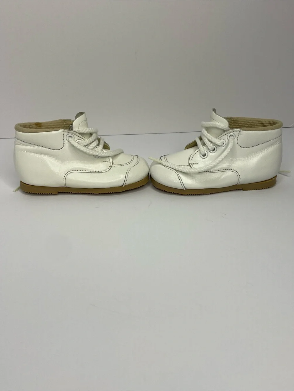 Vintage Toddletime White Leather Baby Walker Shoes Size 3 M USA